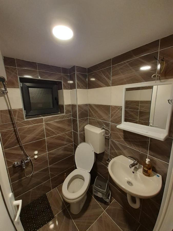 Std Cvetkovic Bed & Breakfast Crni Vrh Luaran gambar