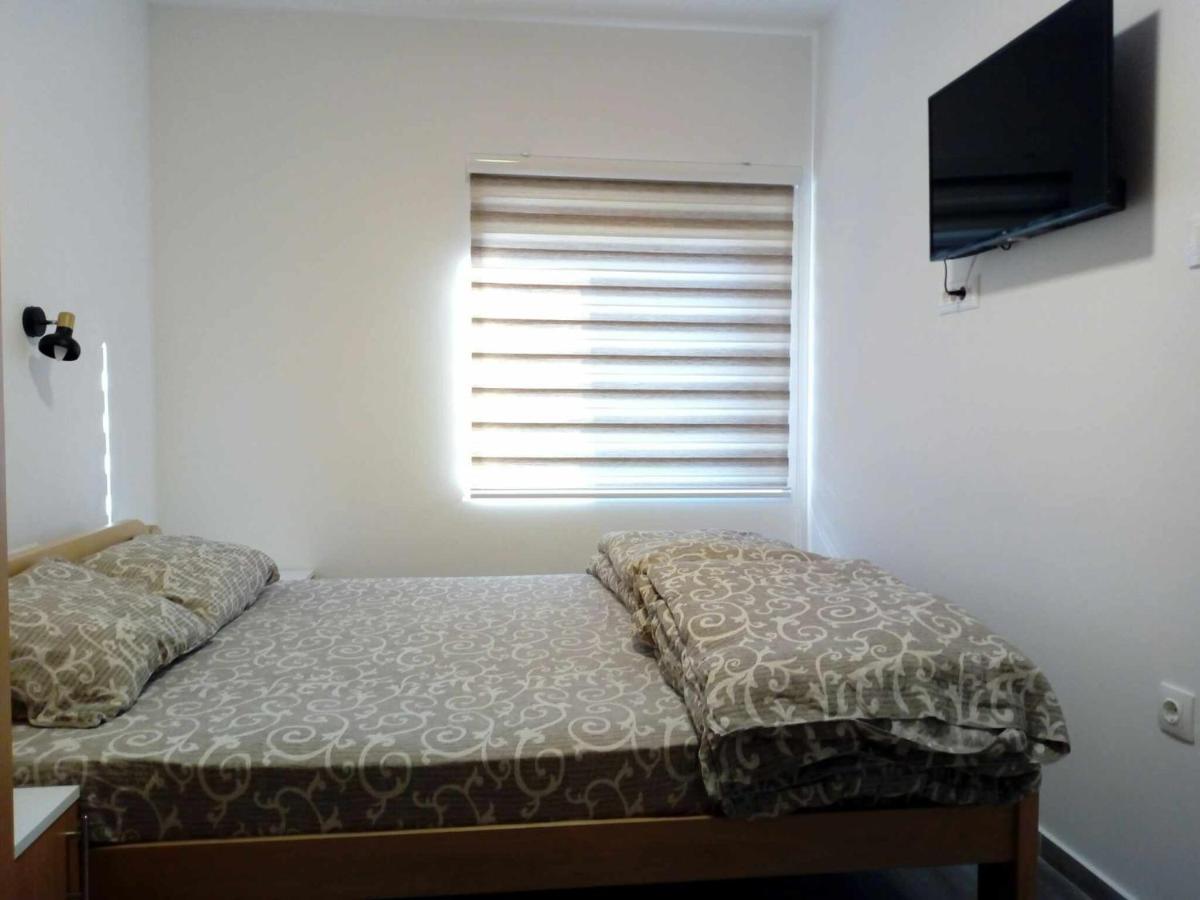 Std Cvetkovic Bed & Breakfast Crni Vrh Luaran gambar