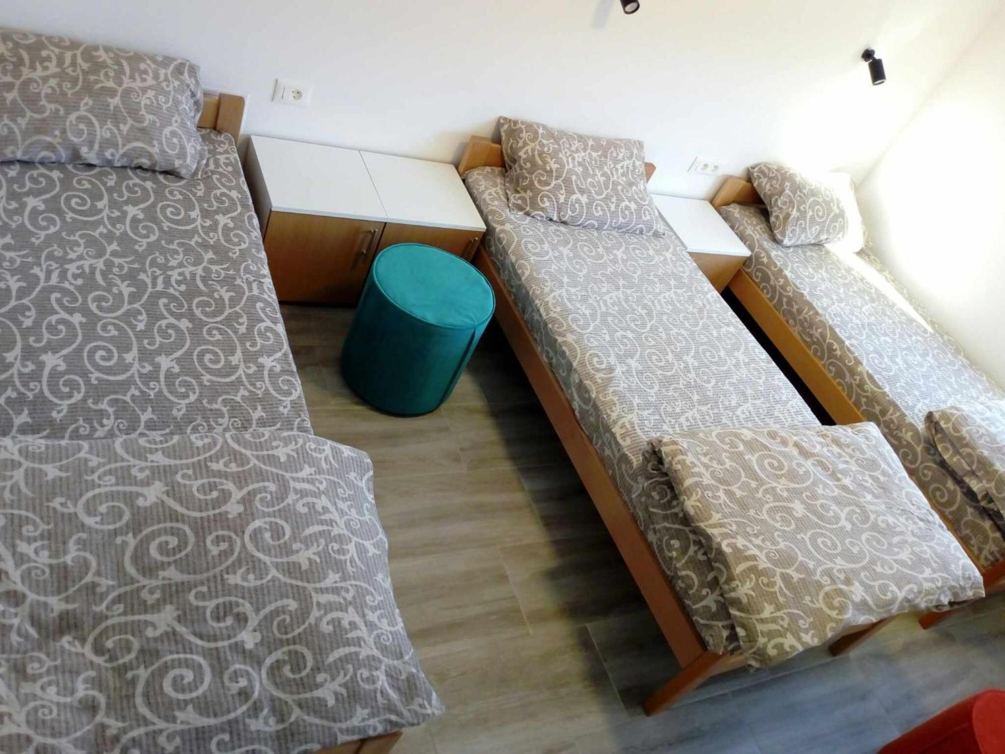 Std Cvetkovic Bed & Breakfast Crni Vrh Luaran gambar
